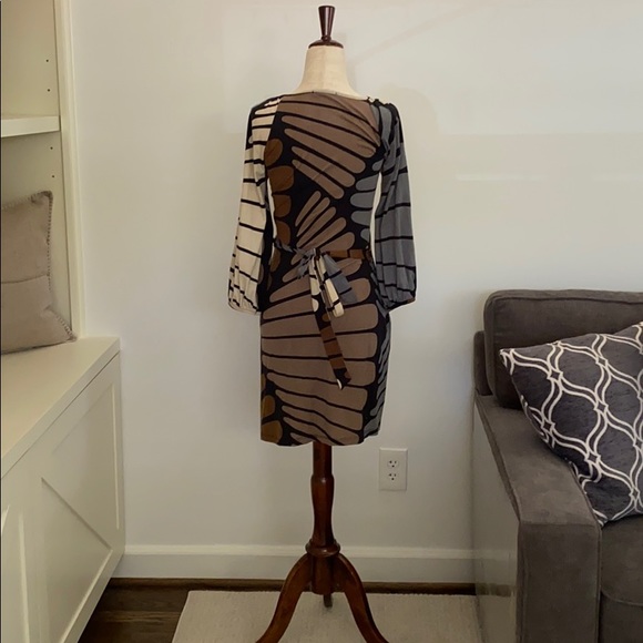 Multi color wrap dress size Medium - Picture 3 of 9